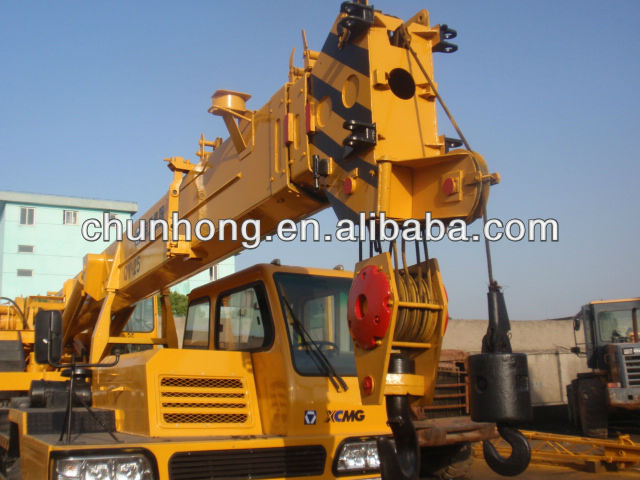 XCMG used XCMG truck crane 25t QY25 excellent condition cheap price