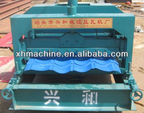 XH828 automatic glazed tile steel roll forming machine