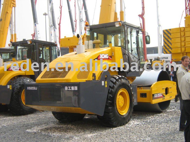 XS202J single-drum vibratory roller