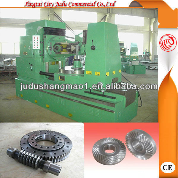 Y31125ET convenient adjustment gear hobbing machine