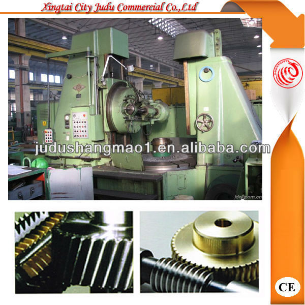 Y31125ET long lifetime and easy in practical applications automatic chain wheel gear hobbing machine