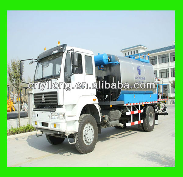 Yilong Automatic Asphalt Distributor for road construction