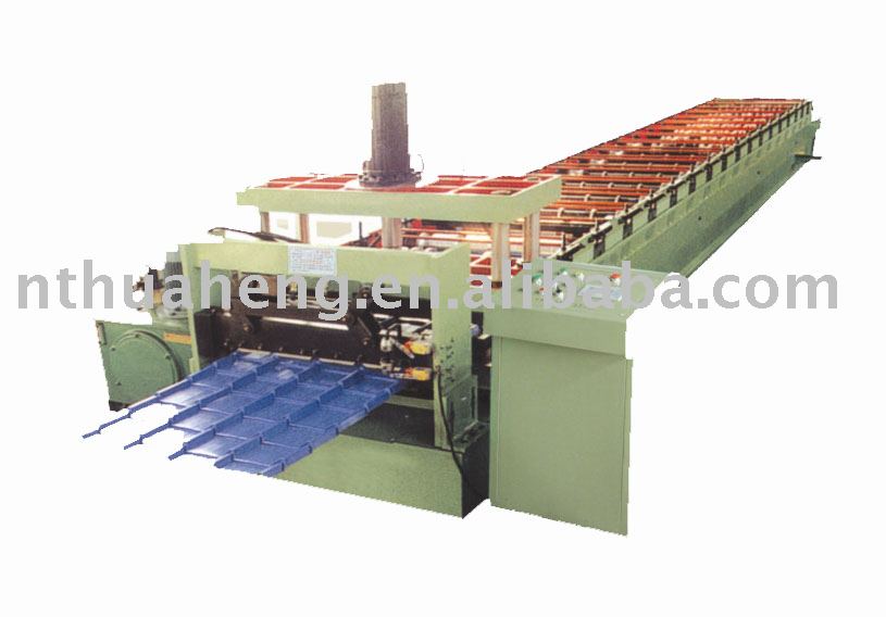 YXOOKM25-210-840 glazed tile roll forming machine