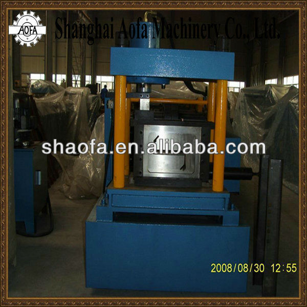 z channel steel roll forming machine