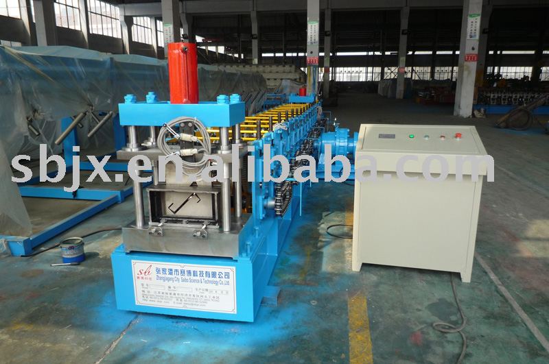 Z purlin roll forming machine