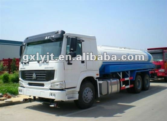 ZZ1257M4647C Sinotruck HOWO Watering Vehicle/Watering Cart 6*4