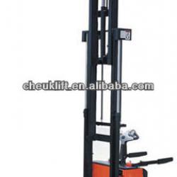 1.5 ton Capacity Power Stacker With CURTIS electric control