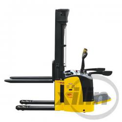 1500kg Powerful Electric Stacker