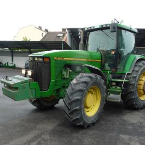 1996 John Deere 8100