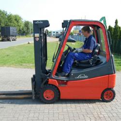 2.000kg used Linde E20/02 Elektro forklift- E4690 -