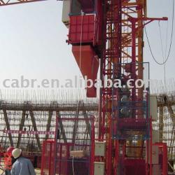 2 tons SC200/200 material hoist