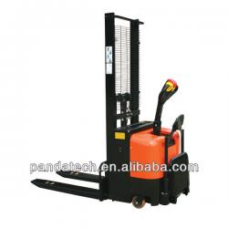 2000kg Electric Stacker Forklift