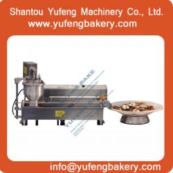 2013 the best sale high quality technology and small mini Automatic donut maker and Donut Robot Mini Machine