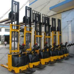 2Ton Electric Stacker