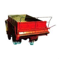 asphalt chip spreader