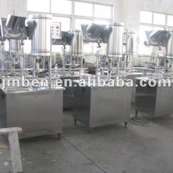 Automatic bottle capping machine