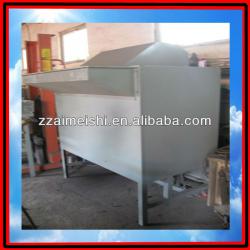 Automatic cashew nut deshelling