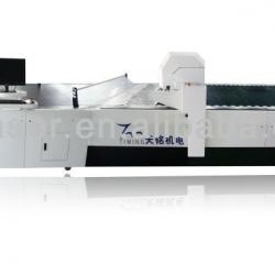 automatic cutting platform for garment/fabric/textiles