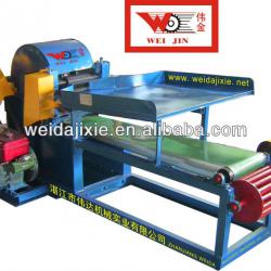 Automatic decorticating fiber machine