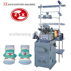 Automatic jacquard socks knitting machine