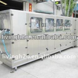 Automatic mineral water production line