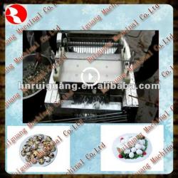 Automatic quial egg peeling machine