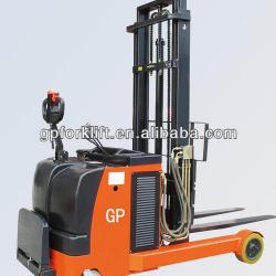 Battery Reach Stacker with 4.8m full free triplex mast