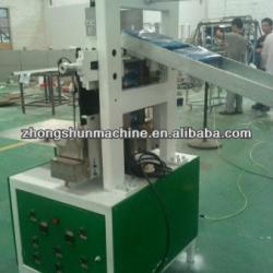 Box facial tissue sealing machine