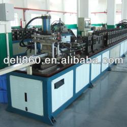 Building matrial moulding machine