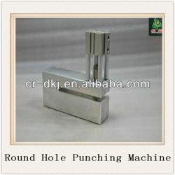 Calendar hole high efficiency punching machine