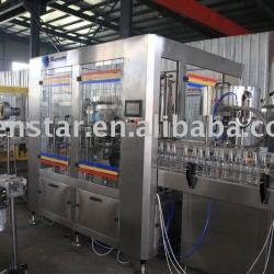 Carbonated Beverage Bottling Machine