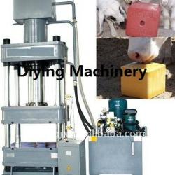 cattle licking salt block machine -15838257928