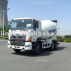 CIMC LINYU 10 CBM concrete mixer truck with Hino chassis