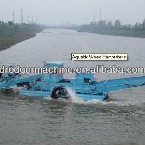 cleaning river dredger