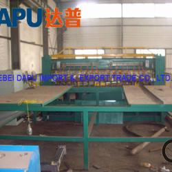 Concrete reinforcing mesh welding machine