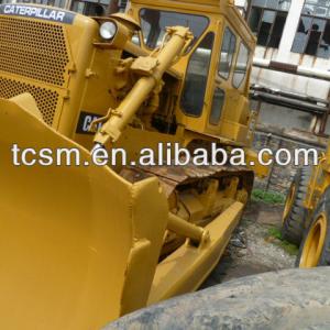 construction machines Japanese crawler track bulldozers D8K