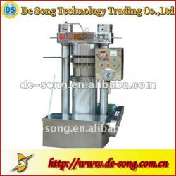 Cooking oil extraction machine