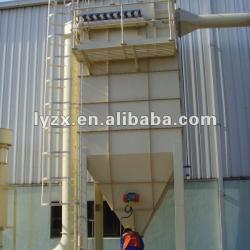 Dust collecting system for stone crusher