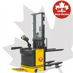 electric pallet stacker