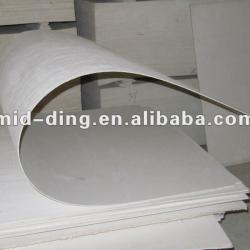 Environmental lightweight fireproof board machine