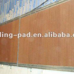 Evaporative cooling pad for greenhouse/workshop