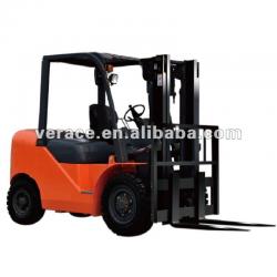 FD60 Isuzu Engine 6 T Diesel Forklift With CE Certification