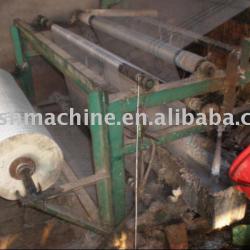 Fiberglass mesh weaving machine