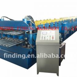 Floor decking forming machine