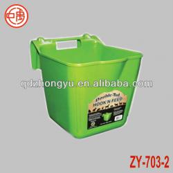 food grade plastic livestock feeding buckets with strong hook13L