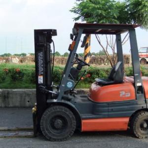 Forklift