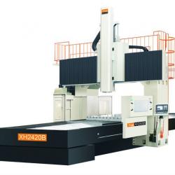 Gantry type machining center