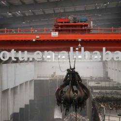 Grab bridge cranes with winch trolley