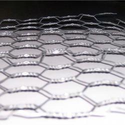 hexagonal chicken netting