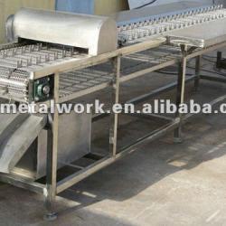 High efficiency chicken paw cutting machine